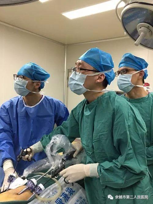 胃穿孔了怎么办?腹腔镜微创手术帮你忙