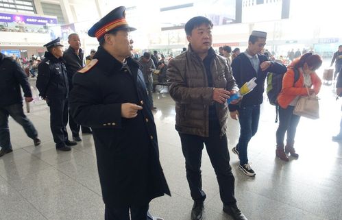 铁路局各地区铁路监管局深入春运一线开展监督检查