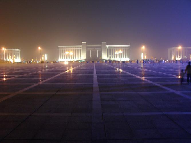 湘南祁阳阔广场