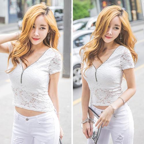 蕾丝性感v领短款体恤女露肚脐短袖高腰t恤紧身低胸露背百搭上衣夏