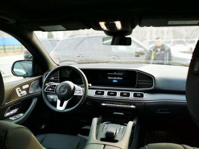 全新一代2021款奔驰gle450国六现车行情