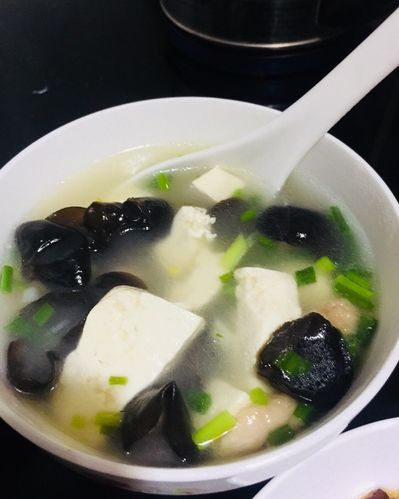 mjw嘉做的木耳豆腐瘦身汤