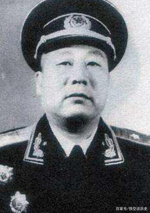 他曾担任海军航空兵司令员42岁授少将活到94岁儿子也是少将