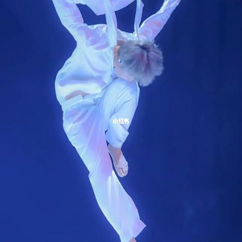 朴智旻月神舞台_防弹少年团_防弹少年团朴智旻_娱乐