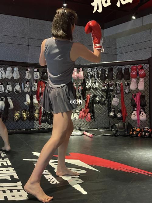 5.19 背 2头3头 拳击_拳击_健身_我的健身日常_运动健身_健身