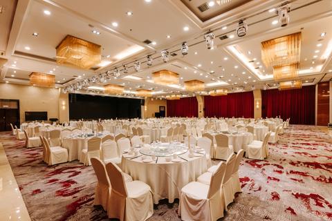 乌鲁木齐婚宴酒店 > 吐哈石油大厦海亼岛宴会