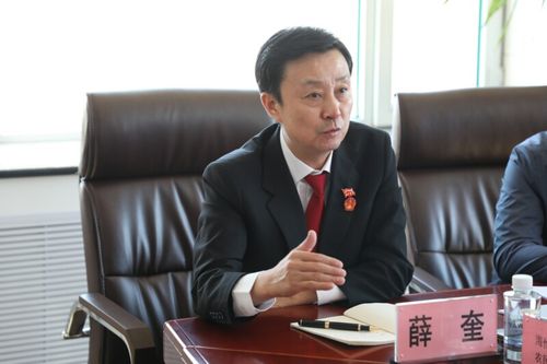 海伦市法院党组书记,院长薛奎通报了近年来我院涉企案件审理情况
