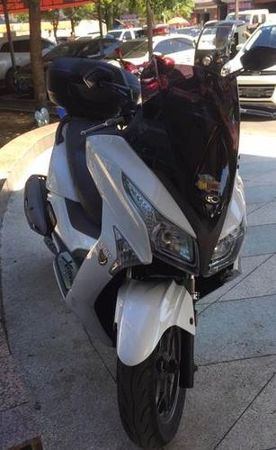 光阳赛艇250摩托车