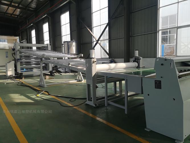 cpe流延膜生产线(优质)信息内容:一,eva门窗密封条材料挤出机,eva防火