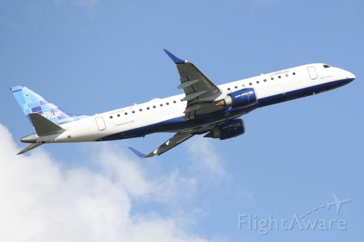 embraererj190n238jb