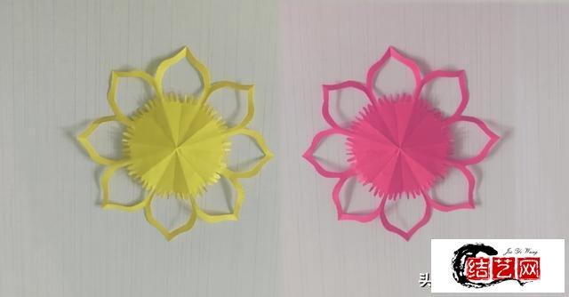 八瓣花剪纸教程图解,教你幼儿剪纸窗花步骤