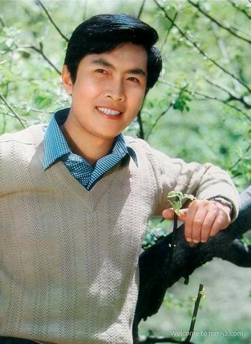 唐国强 guoqiang tang 图片 no.21 (原图分辨率: 494 x 675)