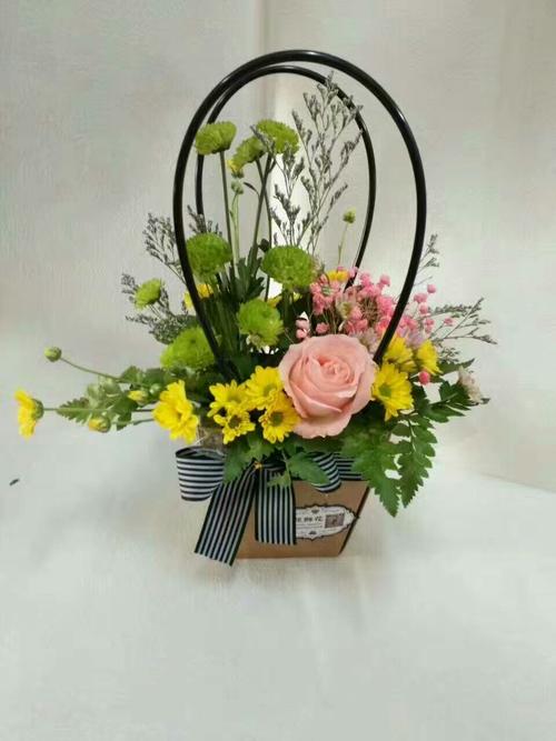 diy插花~花篮