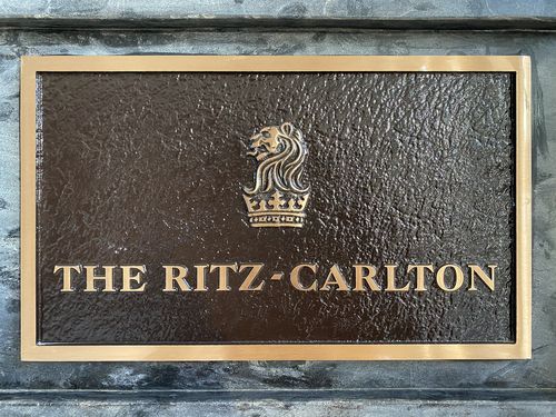 海口丽思卡尔顿酒店|大隐于市 海岛假期 高球文化 奢华服务