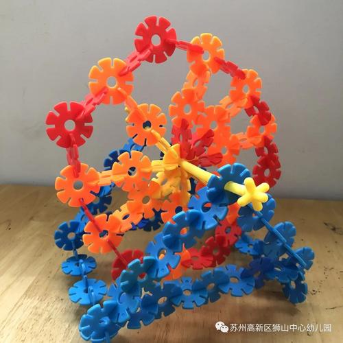 雪花怎么画摩天轮转起来了大四班雪花片建构项目活动