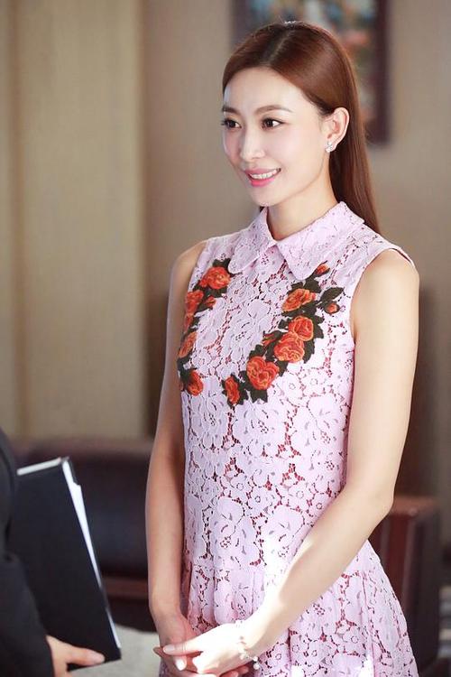 周知zhi zhou的图片