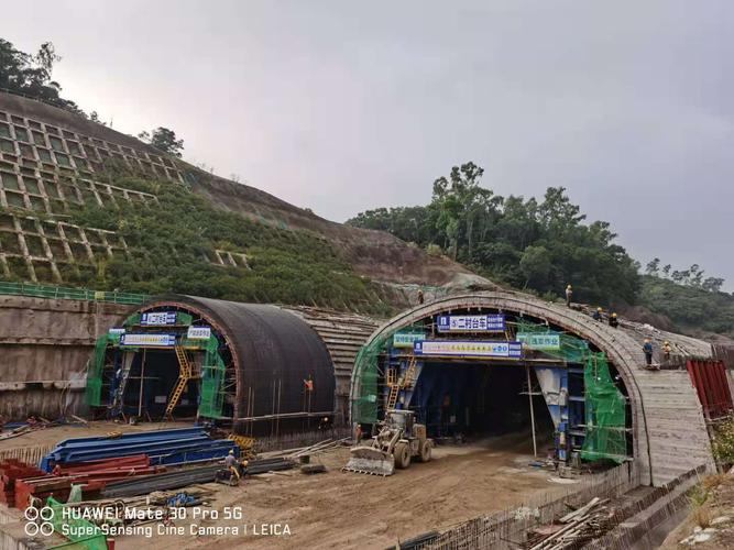 隧道出口段明洞衬砌施工