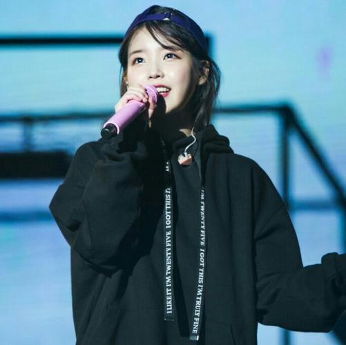 韩国女爱豆头像 李知恩iu