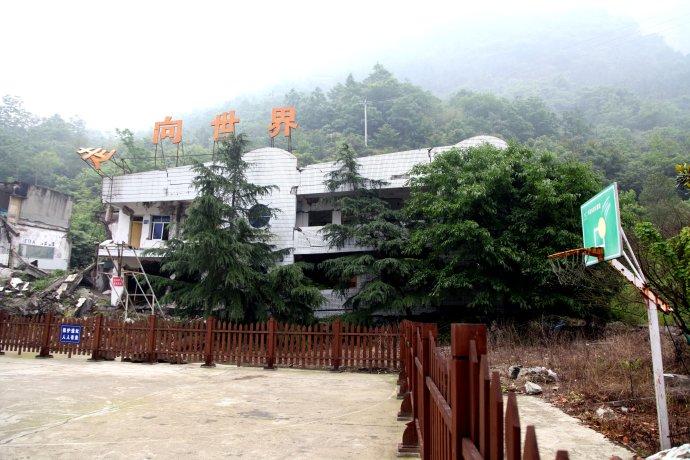 曲山小学,许多走向世界的脚步,永远的停留在了这里!