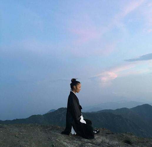 普通人不能随便打坐02盲目打坐危害大