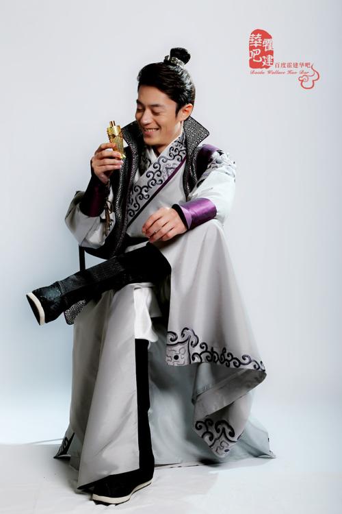 霍建华# 《金玉良缘》饰金元宝