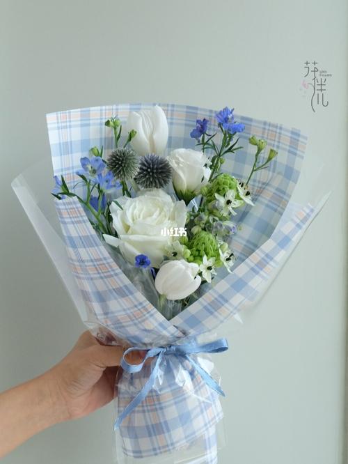 郁金香天鹅绒混搭小花束_花束_混搭_花店_伴手礼_西安花店_家居家装