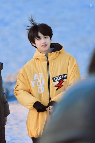 朱志鑫泥塑粉有福了