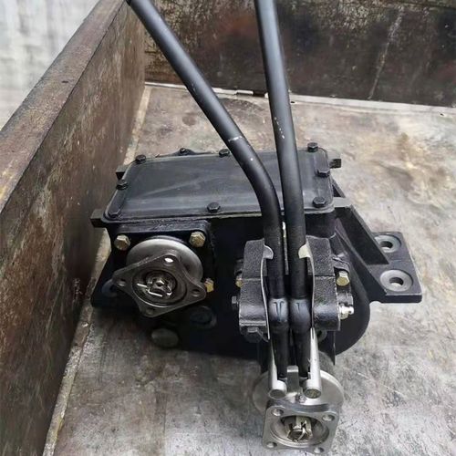 总之四驱翻斗车其实不是很奇葩,相对以前车型来说有一点点不好,不过