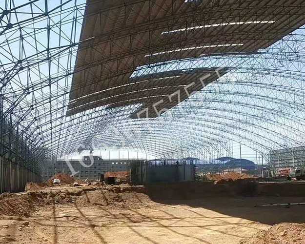 一家集设计,制造,安装,施工为一体的建筑承包商,具有钢结构贰级资质和