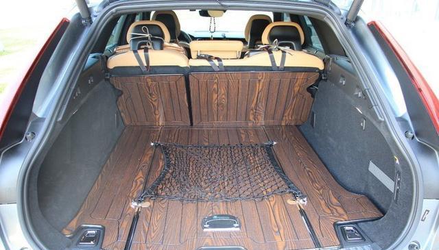 这是最好看的旅行车53万落地提沃尔沃新款v90cc2000装潢作业