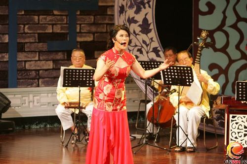 宁波走书的表演
