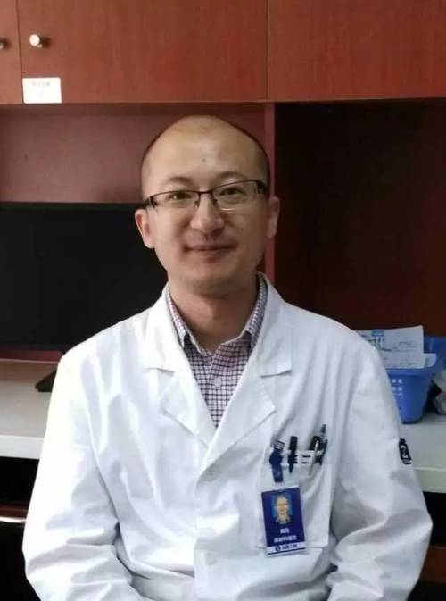 黄浩 医学硕士职务:浙医二院疼痛科医师,浙江省医学会疼痛学分会青年