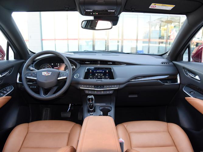 2021款凯迪拉克xt4 传承与创新的兼容并包之作