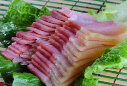 袁蕾   摄   冕宁火腿,是冕宁县的特色美食,也是全国农产品地理标志