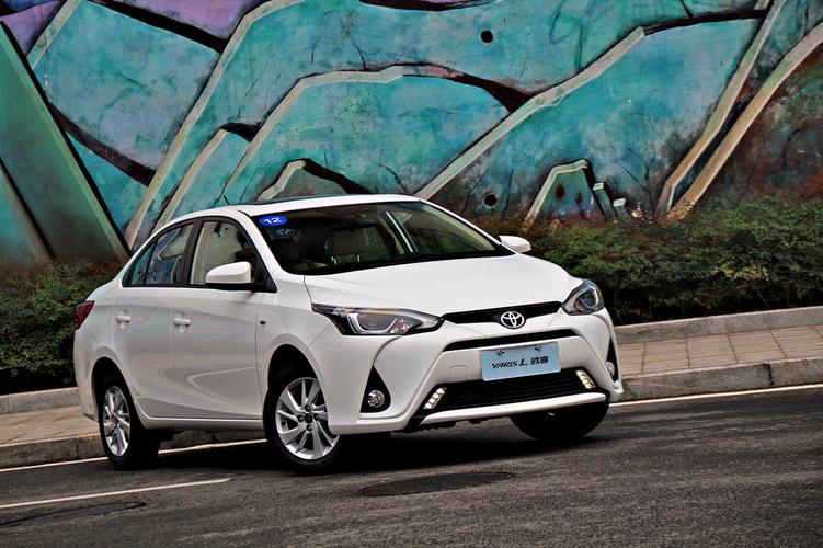 丰田yaris l 致享
