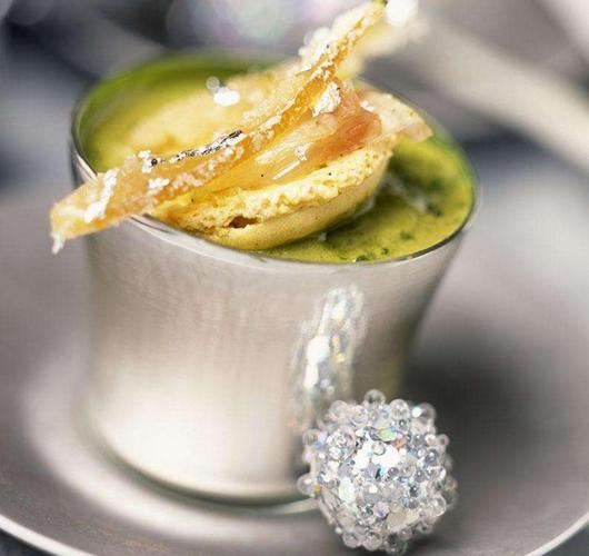 做萨芭雍甜品,萨芭雍甜品的制作方法,萨芭雍甜品的做法丨西点培训