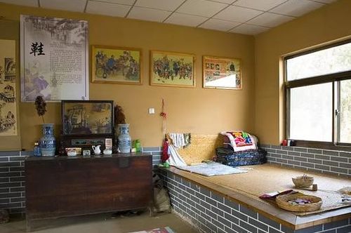 东北人:冬天我吃冰棍,俄罗斯人:我给房子戴"口罩"!