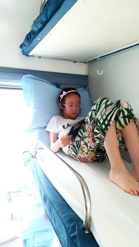 这次出行为了让孩子体验一下火车卧铺的感受,选择的是t字打头的特快