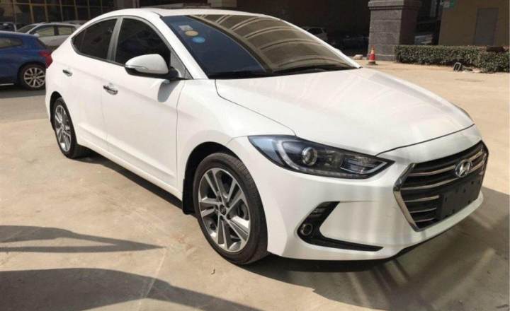 现代 领动 2019款 1.5l cvt智炫·豪华型