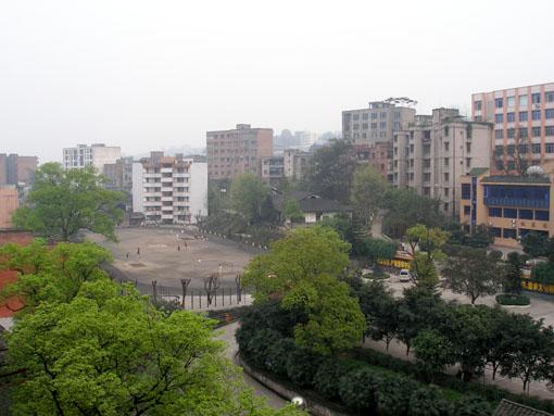 合江县 马街中学创建于1942年,始名祖毅中学.