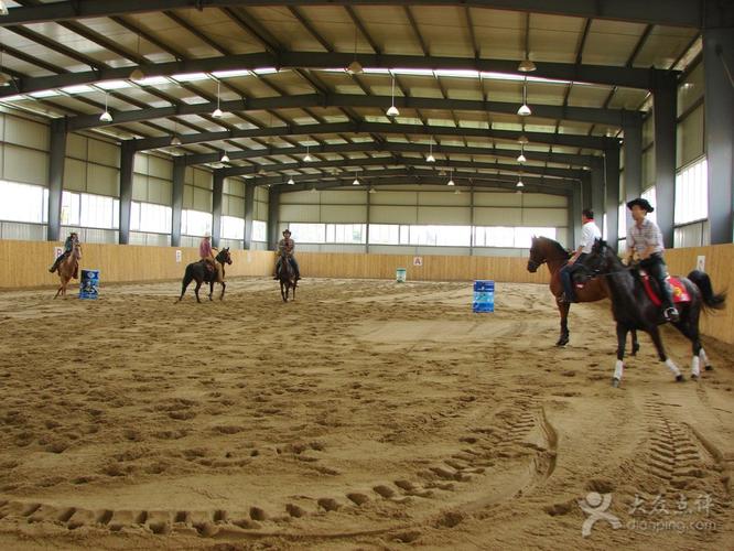 乐派特马术俱乐部俱乐部室内场图片 - 第3张