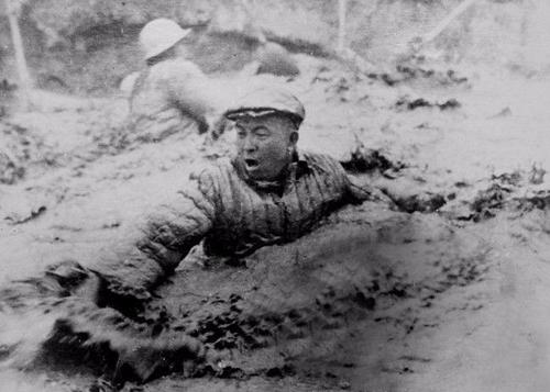 "铁人"王进喜曾用身体制服井喷
