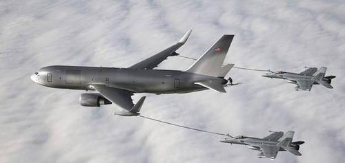美国波音公司的kc-46a加油机