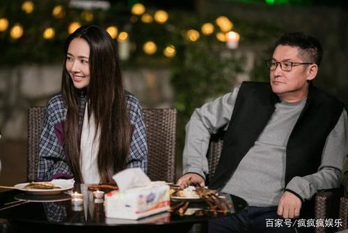 不仅否定了向佐跟王可如逛街一事,更是直言:郭碧婷跟向佐更适合