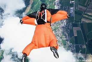蝙蝠衣飞行(wingsuit flying)