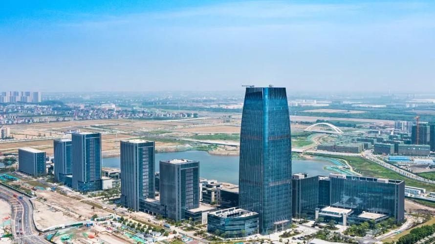 大江东智慧谷整体预计今年8月底竣工!