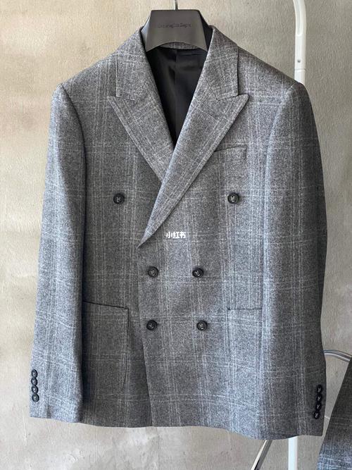 lv 西服套装_路易威登怎么样_西服套装_lv_时尚_穿搭