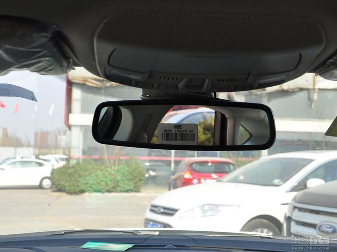 福特蒙迪欧 2013款 2.0t at豪华型(149kw)--车内后视镜 / 153