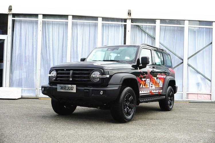 国产硬派越野的突围 山地试驾wey坦克300