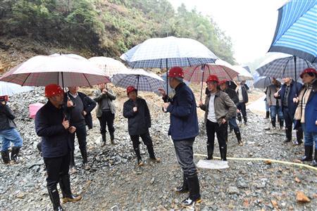 长沙市局局长谢建宏深入浏阳调研金鸡水库扩建项目建设